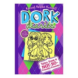 Dork diaries #11 book💜💚💕